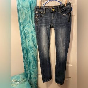Express Zelda Slim Fit Ultra Low Rise Jean Legging Size 2
